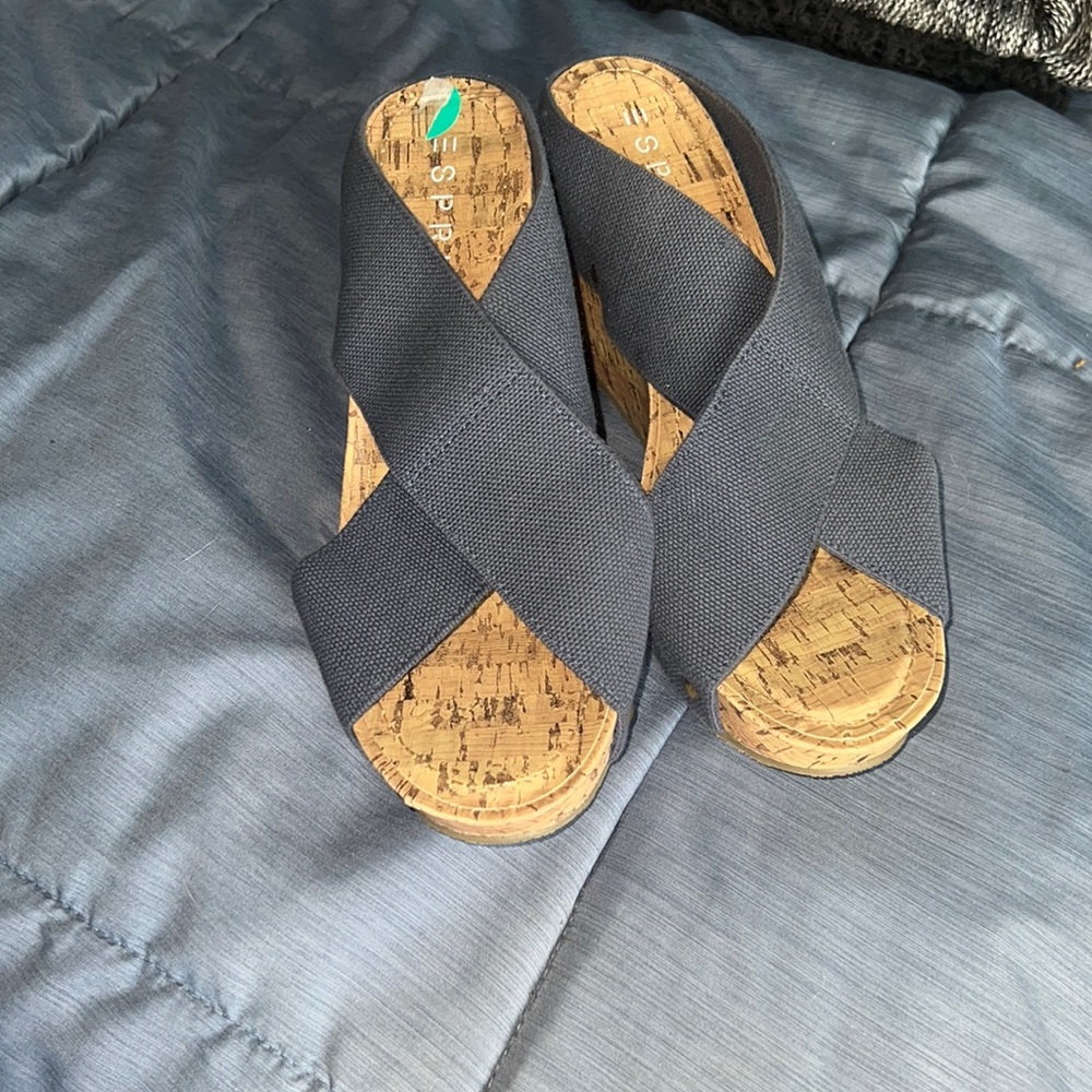 Espirit summer sandal heel - worn 1x. In excellent condition.